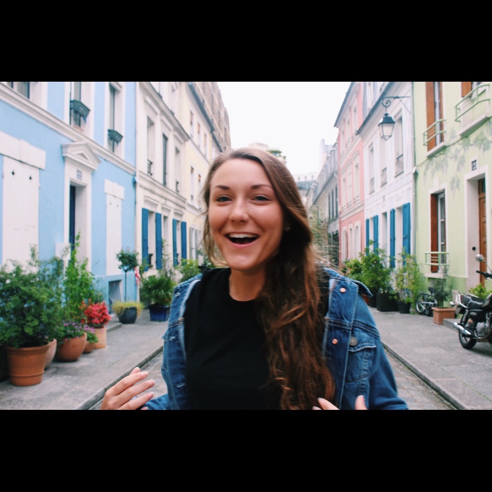 Meet your Posher, Hailey